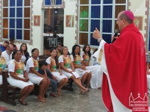 Read more about the article Dom Sérgio, preside a missa de consagração de membros do Movimento Carismático de Assis
