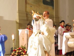 Read more about the article Natal: Católicos celebram o nascimento do menino Jesus na Catedral Metropolitana de Manaus