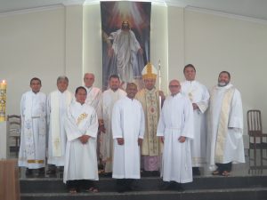 Read more about the article Dom Tadeu celebra o rito de admissão às ordens sacras e acolitato de seminaristas