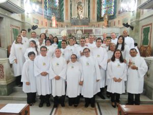 Read more about the article Arcebispo preside cerimônia de reenvio de ministros na paróquia São Sebastião, Mártir, e São Franscisco de Assis