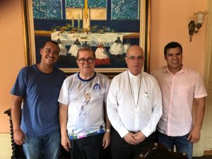 Read more about the article Arcebispo de Ribeirão Preto visita Manaus e acompanha projeto missionário com seminaristas
