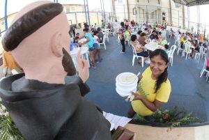 Read more about the article Em Manaus, Dia de São Francisco é marcado por humanismo e caridade com almoço