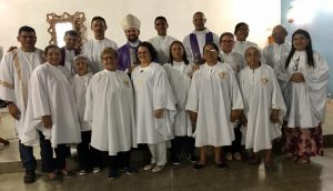 Read more about the article Área Missionária São João XXIII celebra o envio de 14 Ministros Extraordinários da Palavra e da Eucaristia