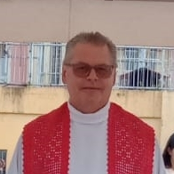 Nori José Broch