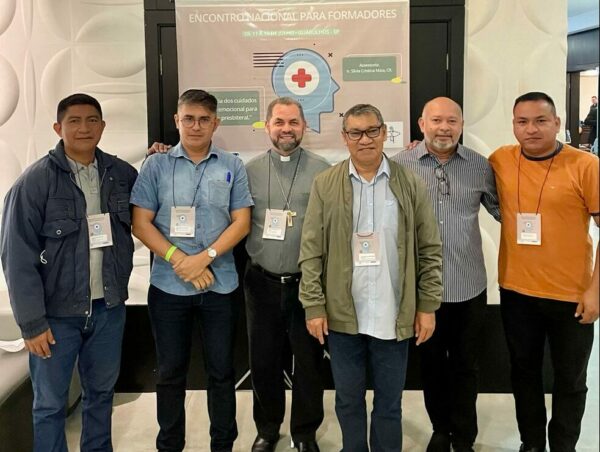 Read more about the article Arquidiocese de Manaus é representada em encontro nacional de formadores realizado em São Paulo