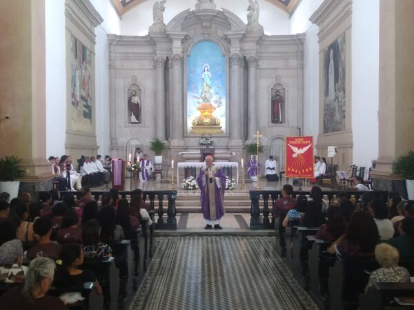 Read more about the article Cardeal Steiner celebra o Crisma de 35 jovens e adultos na Catedral Metropolitana