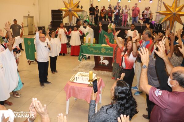 Read more about the article Maranatha celebra 30 anos reunindo fiéis no Vasco Vasques