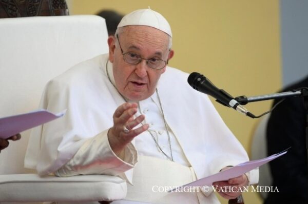 Read more about the article Em Intenção de Oração, Papa Francisco pede pelas vítimas de abusos