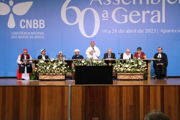 Read more about the article Oitavo dia de Assembleia Geral dos Bispos é marcada por celebração inter-religiosa