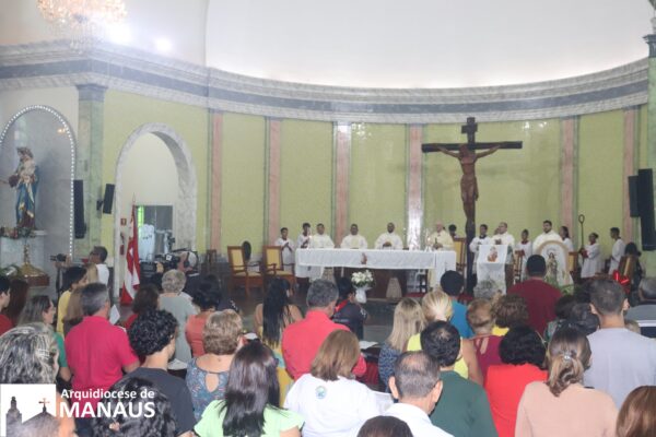 Read more about the article Missa com Cardeal Steiner marca o encerramento do Simpósio Patris Corde no Santuário São José