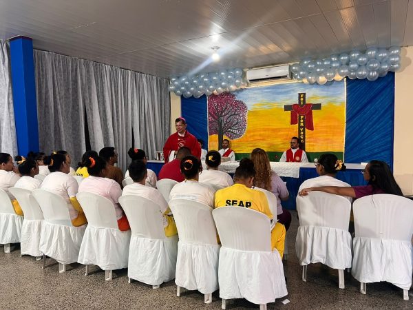 Leia mais sobre o artigo PASTORAL CARCERÁRIA  CELEBRA A INICIAÇÃO À VIDA CRISTÃ NO CENTRO DE DETENÇÃO FEMININO